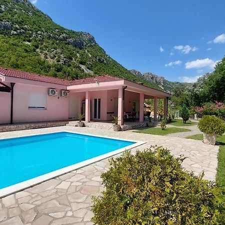 Villa Hacienda Neretva à Buna Extérieur photo